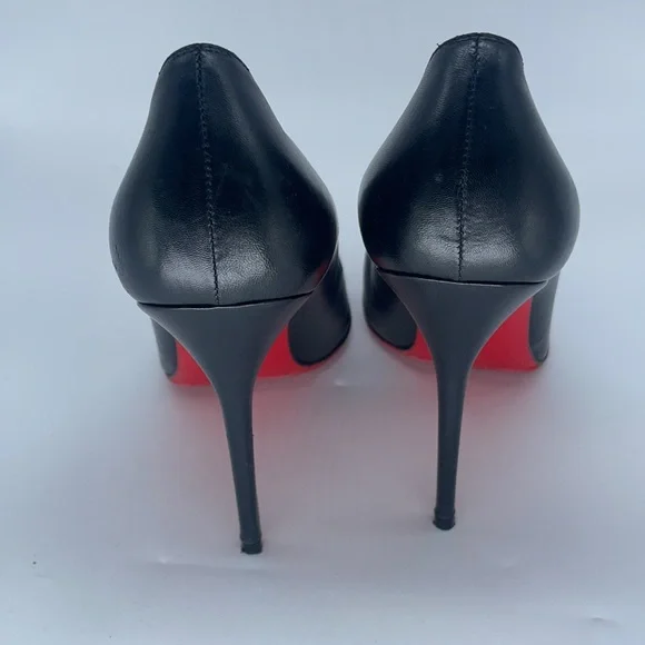 Christian Louboutin Black leather Pointed toe pumps 38 - Picture 6 of 8